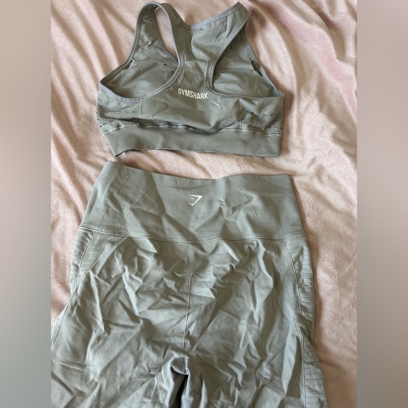 Gymshark Energy Seamless Sports Bra and Shorts Set - Picture 6 of 8